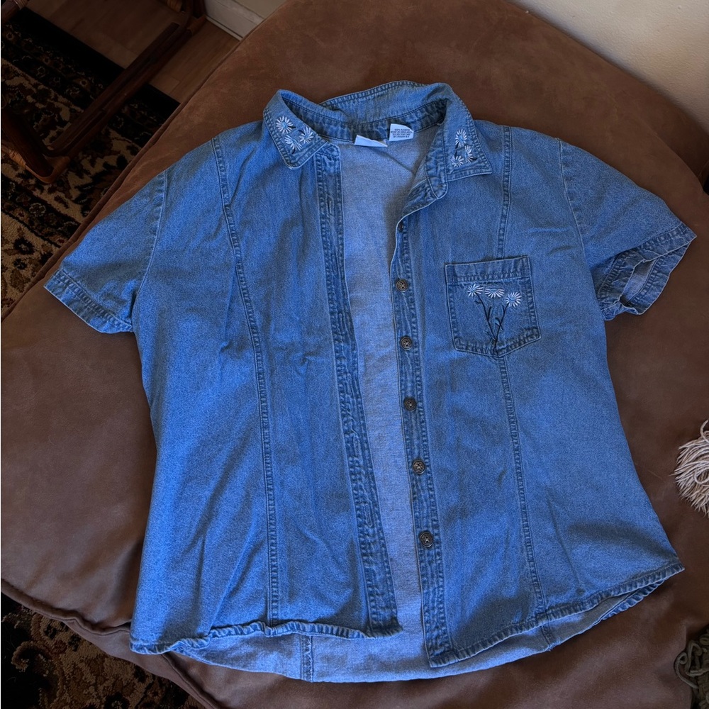 Vintage Bobbie Brooks Blue Denim Short Sleeve Shirt with Embroidered Collar